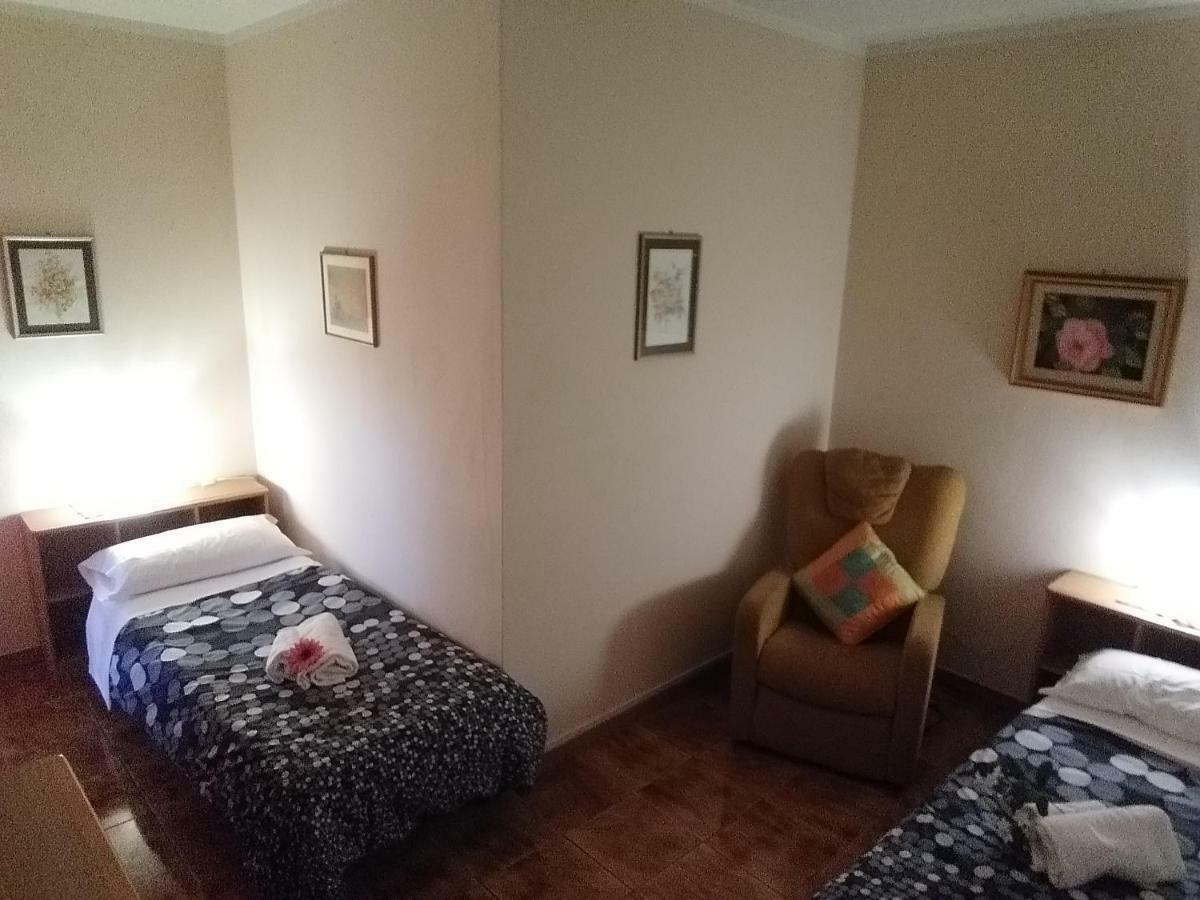 Apartament Casa Vacanze Niko Ap Cir Cni00247 Sirmione Buitenkant foto